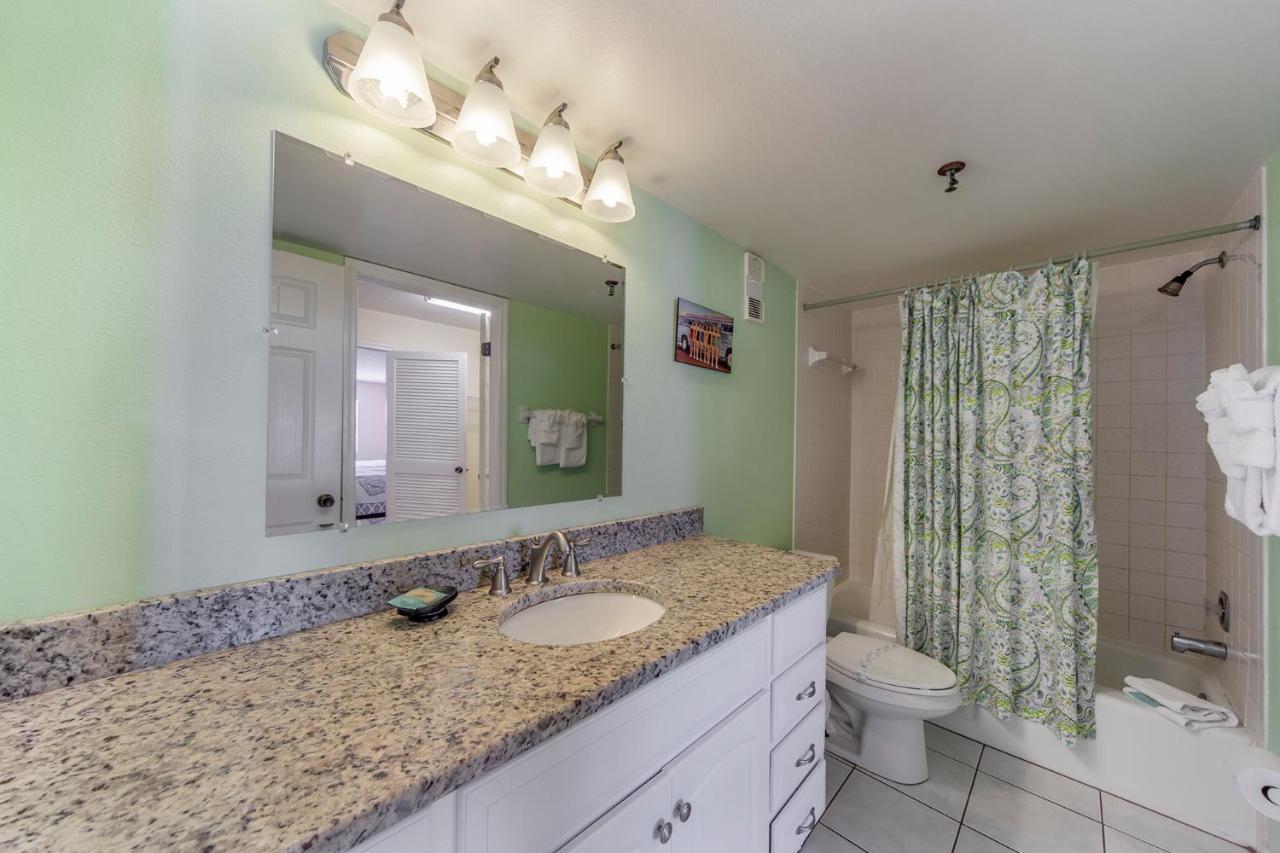 407 Beach Place Condos St. Pete Beach Buitenkant foto